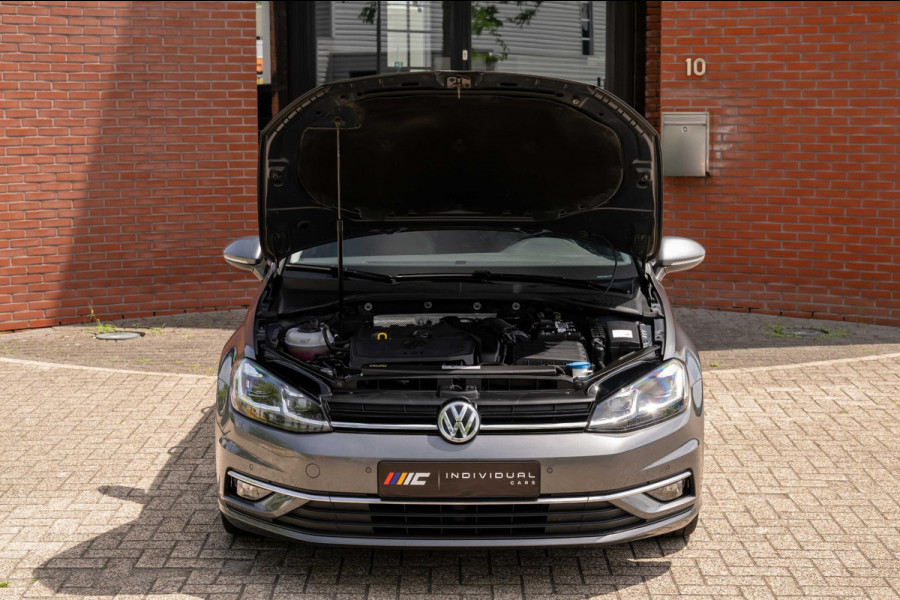 Volkswagen Golf Variant 1.5 TSI Highline ACC Pano Massage Orig NL Auto