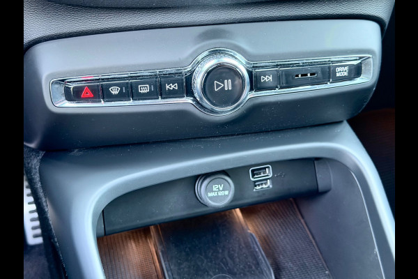 Volvo XC40 1.5 T5 Recharge R-Design Pano/H&K/Memory