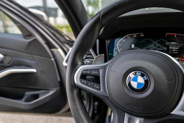 BMW 3-serie 320i Executive Edition M-Sport Head-Up Orig NL