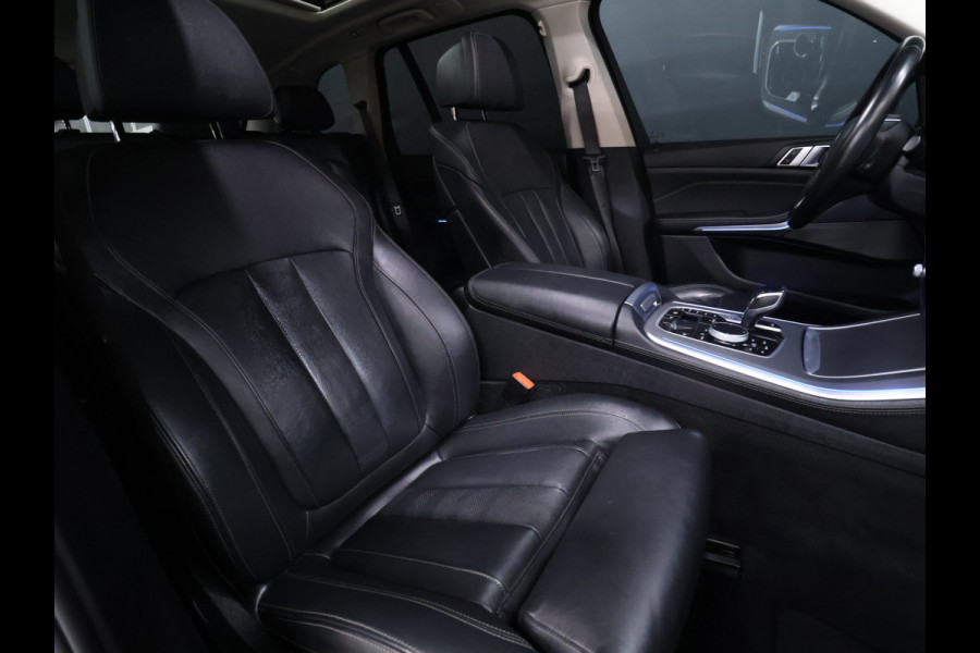 BMW X5 xDrive45e High Executive [SCHUIFDAK, HARMAN KARDON, TREKHAAK, LUCHTVERING, APPLE CARPLAY, ANDROID AUTO, MEMORY SEATS, M SPORT VELG, CAMERA, NIEUWSTAAT]