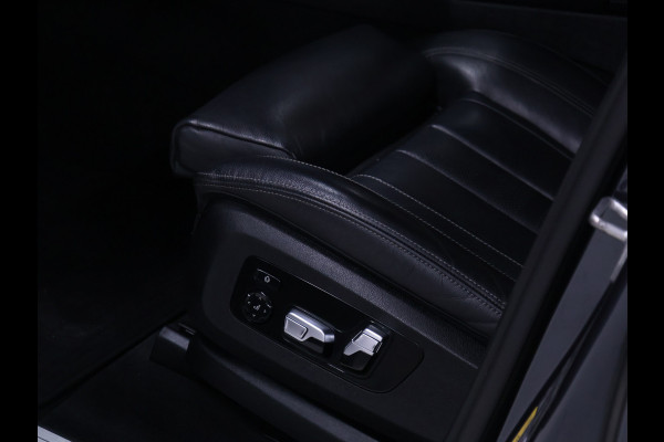 BMW X5 xDrive45e High Executive [SCHUIFDAK, HARMAN KARDON, TREKHAAK, LUCHTVERING, APPLE CARPLAY, ANDROID AUTO, MEMORY SEATS, M SPORT VELG, CAMERA, NIEUWSTAAT]