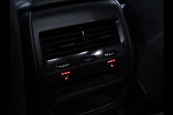 BMW X5 xDrive45e High Executive [SCHUIFDAK, HARMAN KARDON, TREKHAAK, LUCHTVERING, APPLE CARPLAY, ANDROID AUTO, MEMORY SEATS, M SPORT VELG, CAMERA, NIEUWSTAAT]