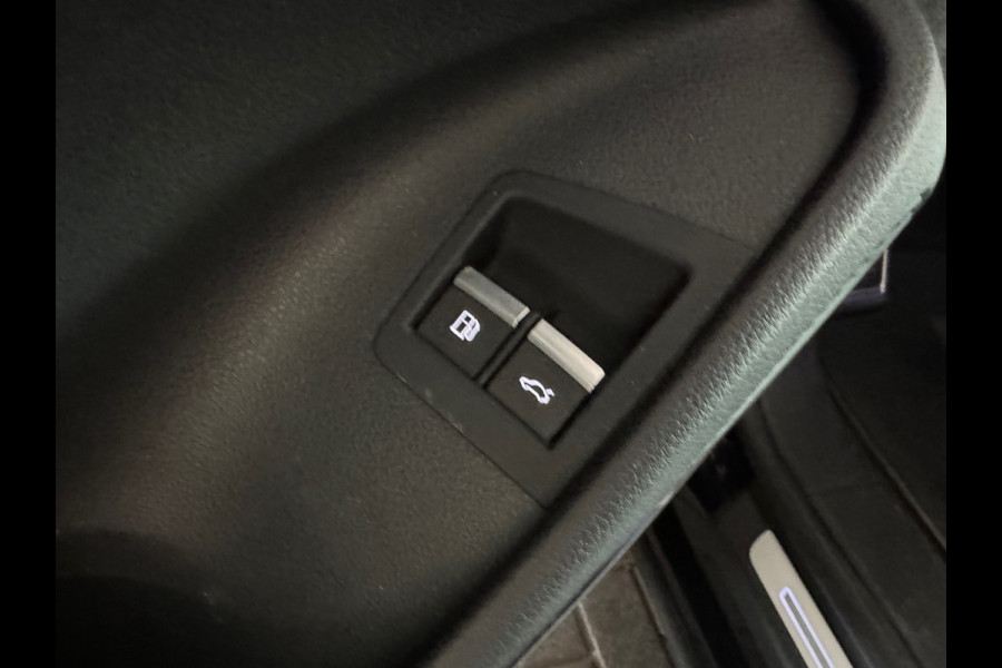 Audi Q8 60 TFSI e quattro S Line Comp Pano|RS Seat|HuD|Massage