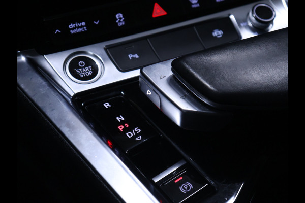 Audi e-tron Sportback 55 quattro edition 95 kWh [TREKHAAK, KOFFERKLEP ELEKTRISCH, CRUISE CONTROL, SCHAKELFLIPPERS, NIEUWSTAAT]