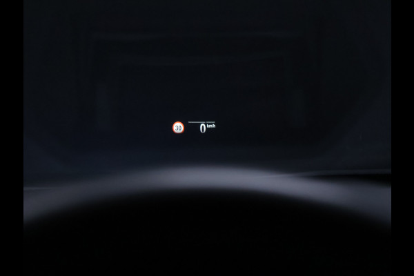 BMW 5 Serie 530e M Sport [APPLE CARPLAY, ANDROID AUTO, MEMORY SEATS, CAMERA, STOELVERWARMING, HEAD UP DISPLAY, NIEUWSTAAT]