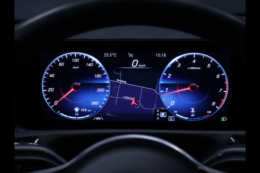 Mercedes-Benz CLA-Klasse 180 Business Solution Luxury [SFEERVERLICHTING, APPLE CARPLAY, ANDROID AUTO, CAMERA, STOELVERWARMING, VOL LEDER, NIEUWSTAAT]