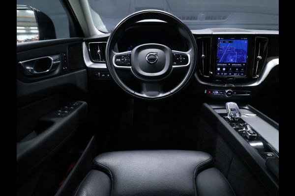 Volvo XC60 2.0 T6 Plug-in hybrid AWD Inscription Exclusive [TREKHAAK, 360° CAMERA, SCHUIFDAK, APPLE CARPLAY, ANDROID AUTO, MEMORY SEATS, PILOT ASSIST, NIEUWSTAAT]