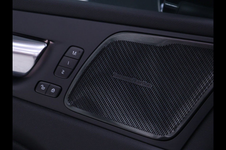 Volvo XC60 2.0 T6 Plug-in hybrid AWD Inscription Exclusive [TREKHAAK, 360° CAMERA, SCHUIFDAK, APPLE CARPLAY, ANDROID AUTO, MEMORY SEATS, PILOT ASSIST, NIEUWSTAAT]
