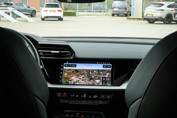 Audi A3 Sportback 45TFSI e PHEV S Edition S line Competition 245pk S-Tronic! Panoramadak|Virtual Cockpit|Supersport Kuipstoelen|18