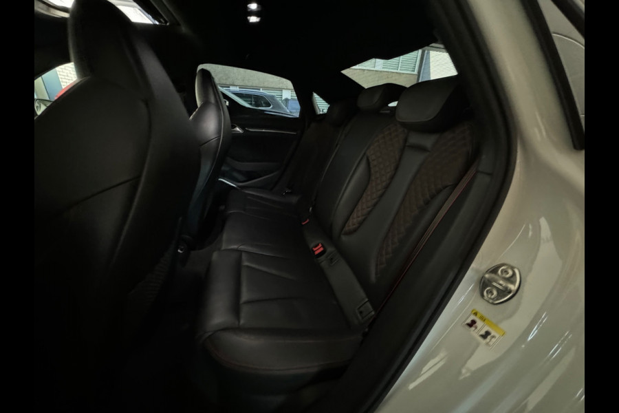Audi RS3 Limousine 2.5 TFSI quattro Pano|RS Seat|B&O|Keyless