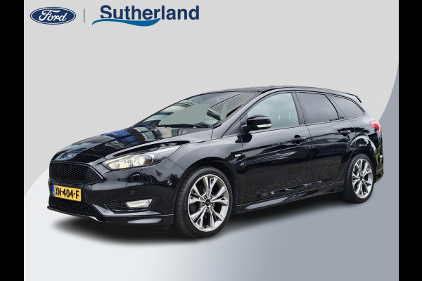Ford FOCUS Wagon 1.5 Titanium 182 pk | 2de eigenaar | Bi-xenon | Camera | Stuur- en stoelverwarming | 18'' velgen | Zéér netjes!