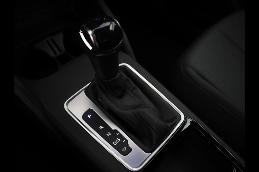 Audi Q2 Pro Line 35 TFSI 150 pk | Assistentiepakket parking | Audi virtual cockpit plus | Ambient verlichting | 16'' LM velgen |