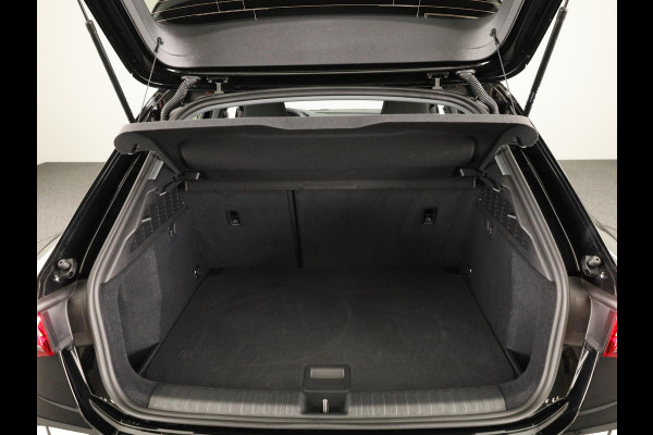 Audi A3 Sportback 30 TFSI Advanced edition 115pk S-tronic | Private Lease € 682,00 per maand* | Navigatie via App |  19 inch Lichtmetalen velgen | Stoelverwarming | Parkeersensoren voor en achter