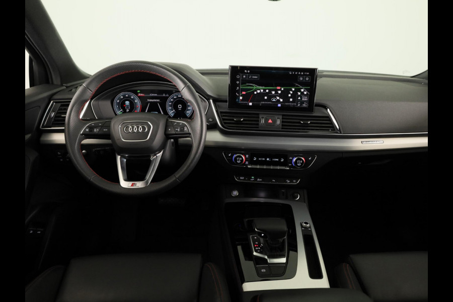 Audi Q5 55 TFSI e S edition Competition 367pk | Panoramadak | Head Up Display | lederen bekleding | 21 inch Lichtmetalen velgen |