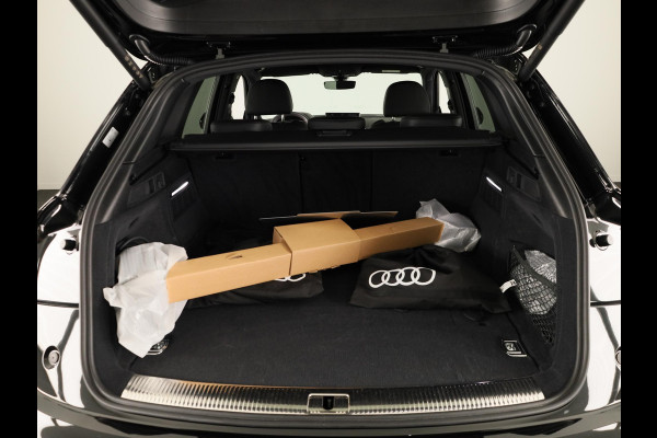 Audi Q5 55 TFSI e S edition Competition 367pk | Panoramadak | Head Up Display | lederen bekleding | 21 inch Lichtmetalen velgen |