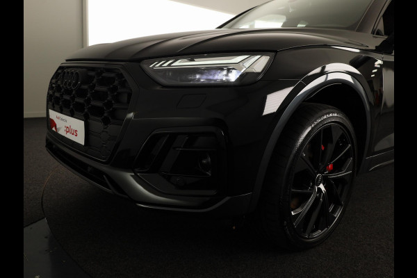 Audi Q5 55 TFSI e S edition Competition 367pk | Panoramadak | Head Up Display | lederen bekleding | 21 inch Lichtmetalen velgen |