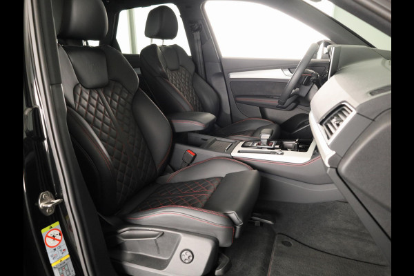 Audi Q5 55 TFSI e S edition Competition 367pk | Panoramadak | Head Up Display | lederen bekleding | 21 inch Lichtmetalen velgen |