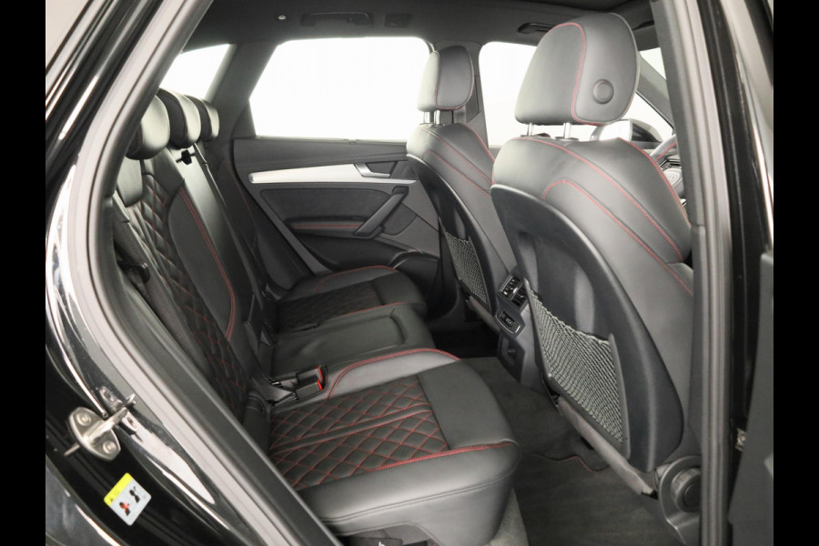 Audi Q5 55 TFSI e S edition Competition 367pk | Panoramadak | Head Up Display | lederen bekleding | 21 inch Lichtmetalen velgen |