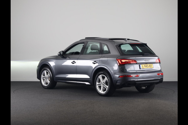 Audi Q5 50 TFSI e S edition 299pk | Panoramadak | Navigatie | Parkeercamera | Stoelverwarming | S-line interieur