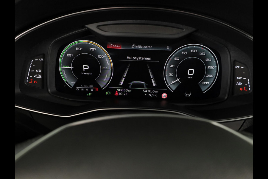 Audi A6 Avant 55 TFSI e quattro Competition 367pk | SOH 91,94% | Navigatie | Matrix koplampen | 19 Inch Lichtmetalen velgen | Sporstoelen | S-line interieur
