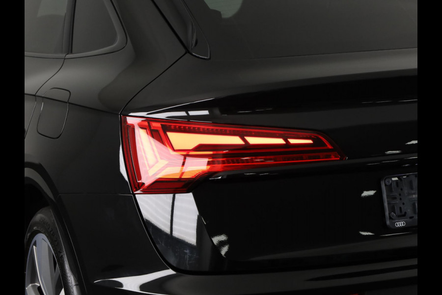 Audi Q5 Sportback 55 TFSI e S edition Competition 367pk | Panoramadak | Trekhaak | Head uo Display | B&O Premium Audio | Verlengde garantie | S-line interieur