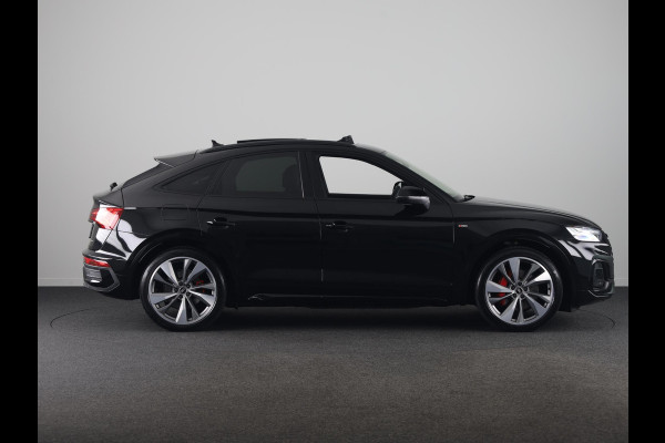 Audi Q5 Sportback 55 TFSI e S edition Competition 367pk | Panoramadak | Trekhaak | Head uo Display | B&O Premium Audio | Verlengde garantie | S-line interieur