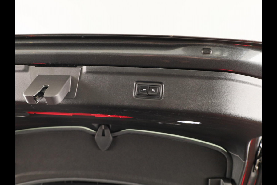 Audi A6 Avant e-tron S edition performance 100 kWh 367pk | SOH 98,74% | Panoramadak | Luchtvering | Trekhaak | B&O Audio | Head up Display | Verlengde garantie