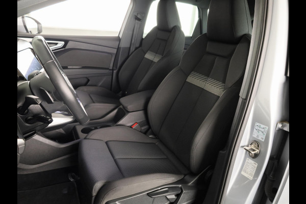 Audi Q4 e-tron 40 Launch edition Advanced Plus 77 kWh 204pk | SOH 96,23% | Navigatie | Parkeercamera | Matrix | Adaptieve cruise controle