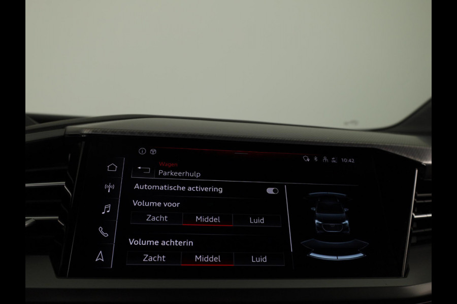 Audi Q4 e-tron 40 Launch edition Advanced Plus 77 kWh 204pk | SOH 96,23% | Navigatie | Parkeercamera | Matrix | Adaptieve cruise controle