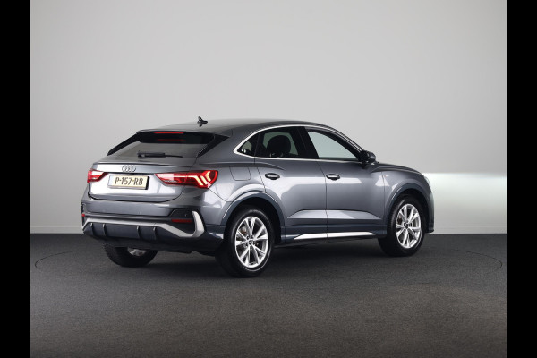 Audi Q3 Sportback 35 TFSI S Edition 150pk | Navigatiee | Parkeercamera | S-line interieur | Cruise controle |