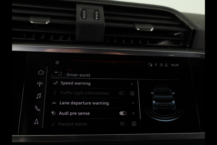 Audi Q3 Sportback 35 TFSI S Edition 150pk | Navigatiee | Parkeercamera | S-line interieur | Cruise controle |