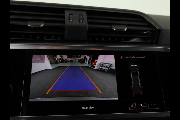 Audi Q3 Sportback 35 TFSI S Edition 150pk | Navigatiee | Parkeercamera | S-line interieur | Cruise controle |