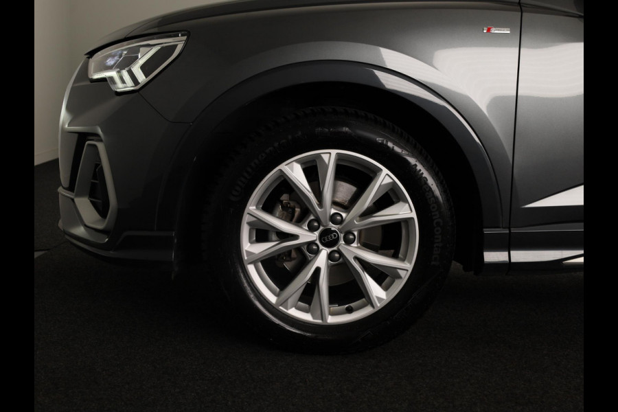 Audi Q3 Sportback 35 TFSI S Edition 150pk | Navigatiee | Parkeercamera | S-line interieur | Cruise controle |