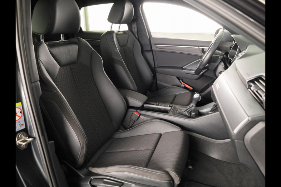 Audi Q3 Sportback 35 TFSI S Edition 150pk | Navigatiee | Parkeercamera | S-line interieur | Cruise controle |