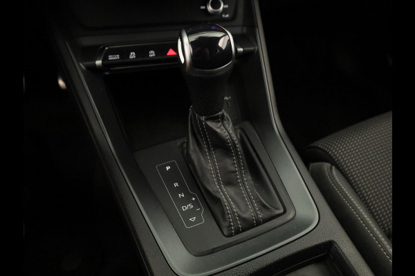 Audi Q3 Sportback 35 TFSI S Edition 150pk | Navigatiee | Parkeercamera | S-line interieur | Cruise controle |