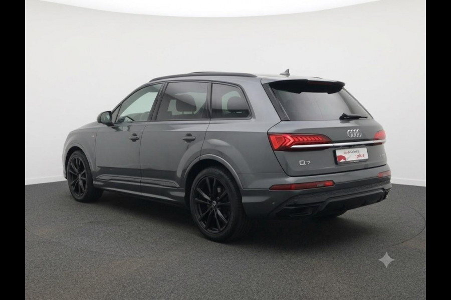 Audi Q7 55 TFSI e quattro Pro Line 340pk | Panoramadak | Parkeercamera | Lederen bekleding | Elektrisch verstelbare en verwarmbare voorstoelen |