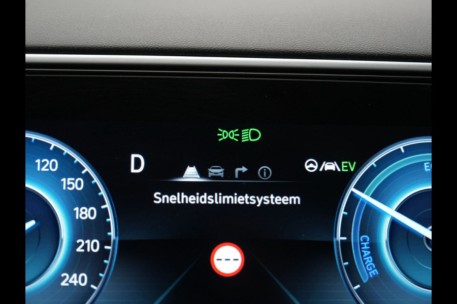 Hyundai Tucson 1.6 T-GDI Comfort Smart 4WD PHEV 265pk | Panodak | Adaptive Cruise | Camera | Krell Audio | Stoelverwarming | Apple Carplay | Virtual | Stuurverwarming | Navigatie | DAB | 19"L.M | Plug In Hybrid |