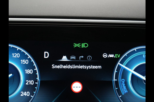 Hyundai Tucson 1.6 T-GDI Comfort Smart 4WD PHEV 265pk | Panodak | Adaptive Cruise | Camera | Krell Audio | Stoelverwarming | Apple Carplay | Virtual | Stuurverwarming | Navigatie | DAB | 19"L.M | Plug In Hybrid |
