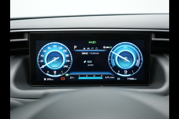Hyundai Tucson 1.6 T-GDI Comfort Smart 4WD PHEV 265pk | Panodak | Adaptive Cruise | Camera | Krell Audio | Stoelverwarming | Apple Carplay | Virtual | Stuurverwarming | Navigatie | DAB | 19"L.M | Plug In Hybrid |