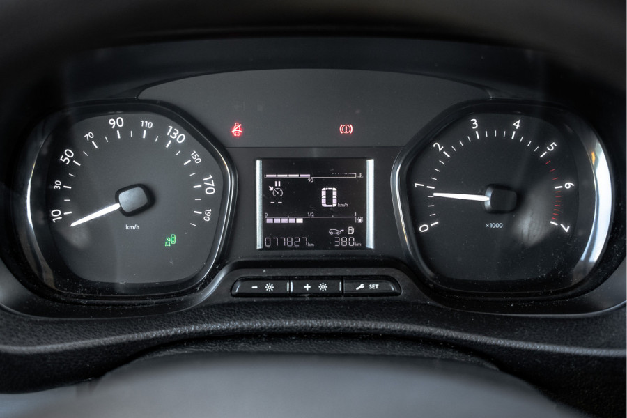 Opel Vivaro 1.5 L2H1 | 3-Zits | 1e Eigenaar | Cruise | PDC | Airco