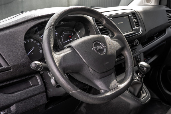 Opel Vivaro 1.5 | 3-Zits | 1e Eigenaar | Camera | Inrichting | Cruise | Airco | Trekhaak