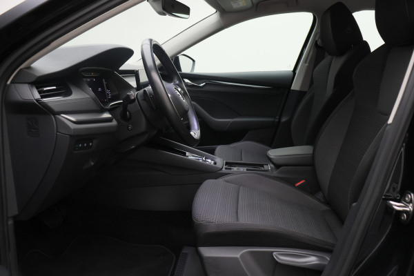 Škoda Octavia Combi 1.0 e-TSI DSG Business Edition Virtual Cockpit, Cruise, Apple Carplay, Rijstrooksensor, LED, DAB, PDC, 16''
