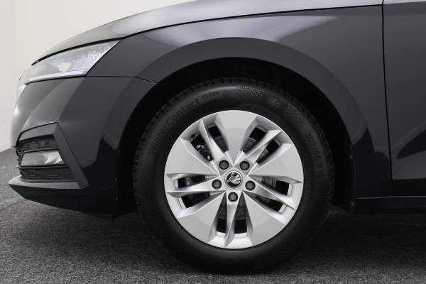 Škoda Octavia Combi 1.0 e-TSI DSG Business Edition Virtual Cockpit, Cruise, Apple Carplay, Rijstrooksensor, LED, DAB, PDC, 16''