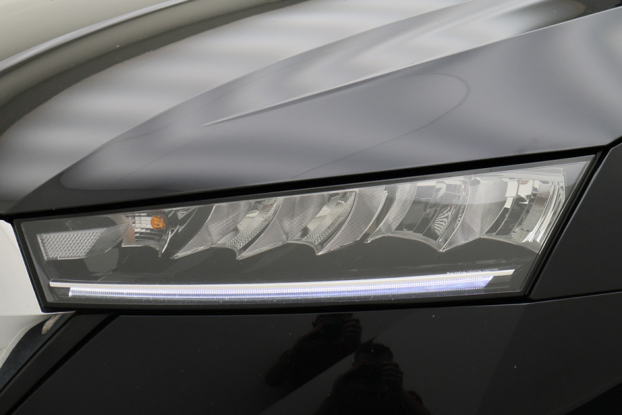 Škoda Octavia Combi 1.0 e-TSI DSG Business Edition Virtual Cockpit, Cruise, Apple Carplay, Rijstrooksensor, LED, DAB, PDC, 16''