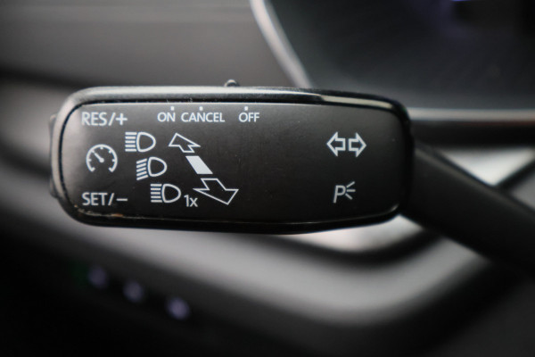 Škoda Octavia Combi 1.0 e-TSI DSG Business Edition Virtual Cockpit, Cruise, Apple Carplay, Rijstrooksensor, LED, DAB, PDC, 16''