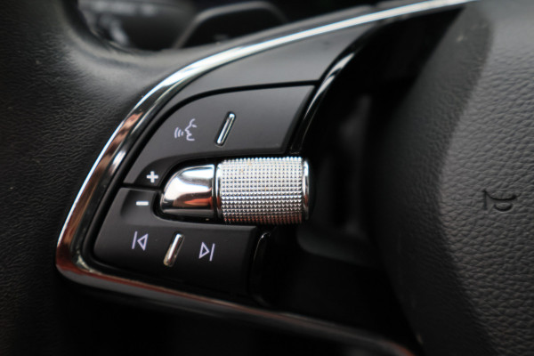 Škoda Octavia Combi 1.0 e-TSI DSG Business Edition Virtual Cockpit, Cruise, Apple Carplay, Rijstrooksensor, LED, DAB, PDC, 16''