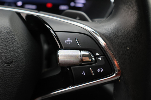 Škoda Octavia Combi 1.0 e-TSI DSG Business Edition Virtual Cockpit, Cruise, Apple Carplay, Rijstrooksensor, LED, DAB, PDC, 16''