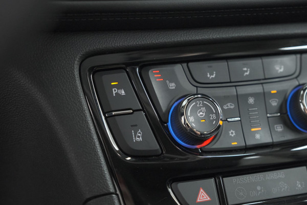 Opel Mokka X 1.4 Turbo Innovation | Elektrisch Schuif-/Kanteldak | Navigatie | Camera | Parkeersensoren