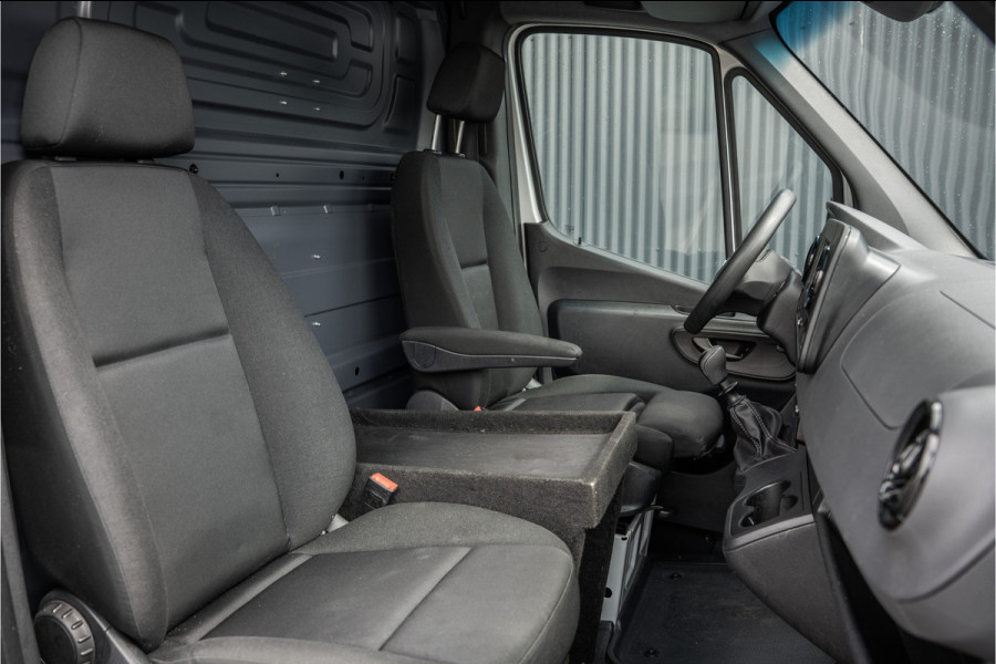 Mercedes-Benz Sprinter 311 CDI RWD L2H2 | Volledig Ingericht | Mbux | Camera | Navi | Climatronic
