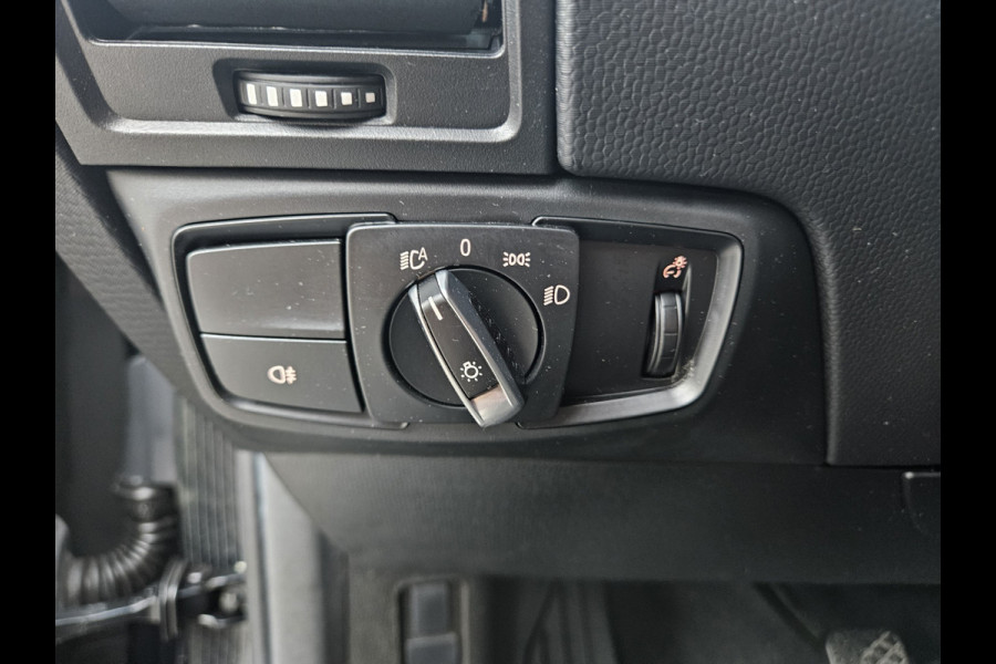 BMW i3 Basis iPerformance 94Ah 33 kWh LED! Camera! Nette Auto! NAP! Navigatie!!
